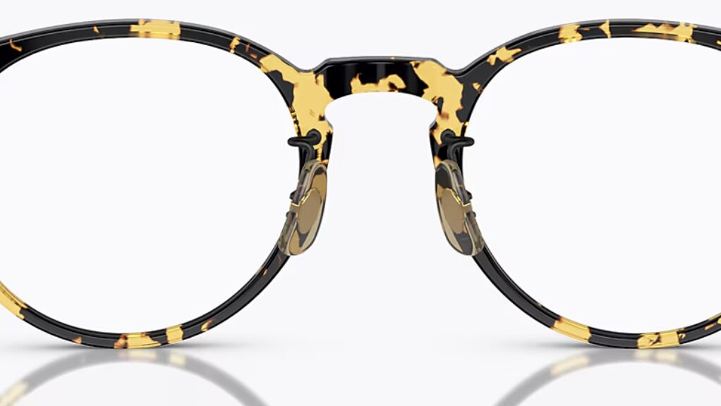 オリバーピープルズ「マレット(MALLET OV5343D)」の鼻パッド