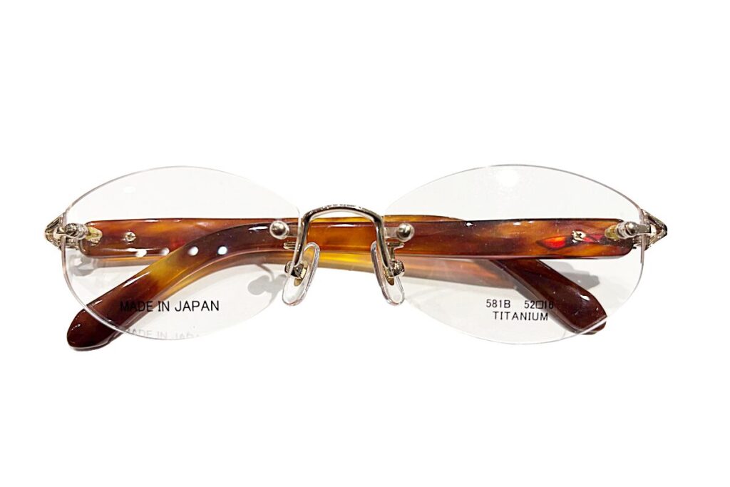 べっ甲フレーム