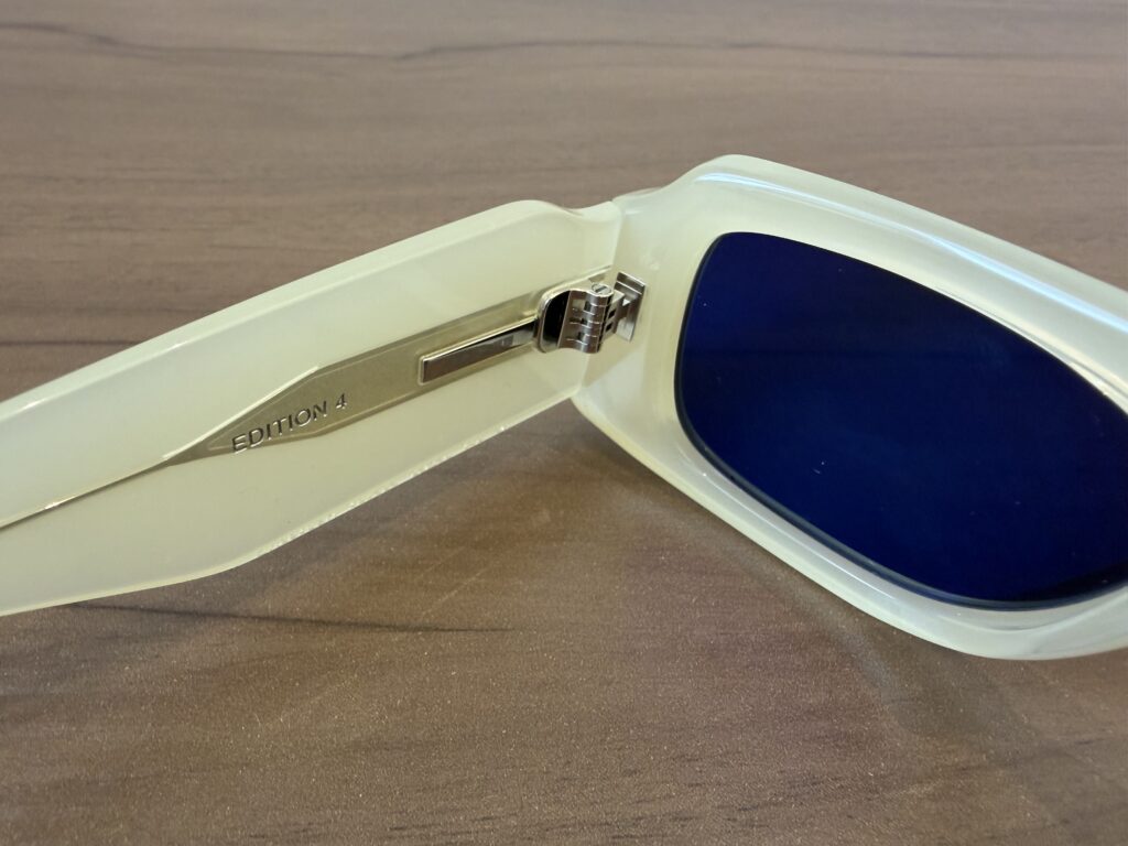 ジルサンダーオリバーピープルズ　Edition４の肉厚なアセテート