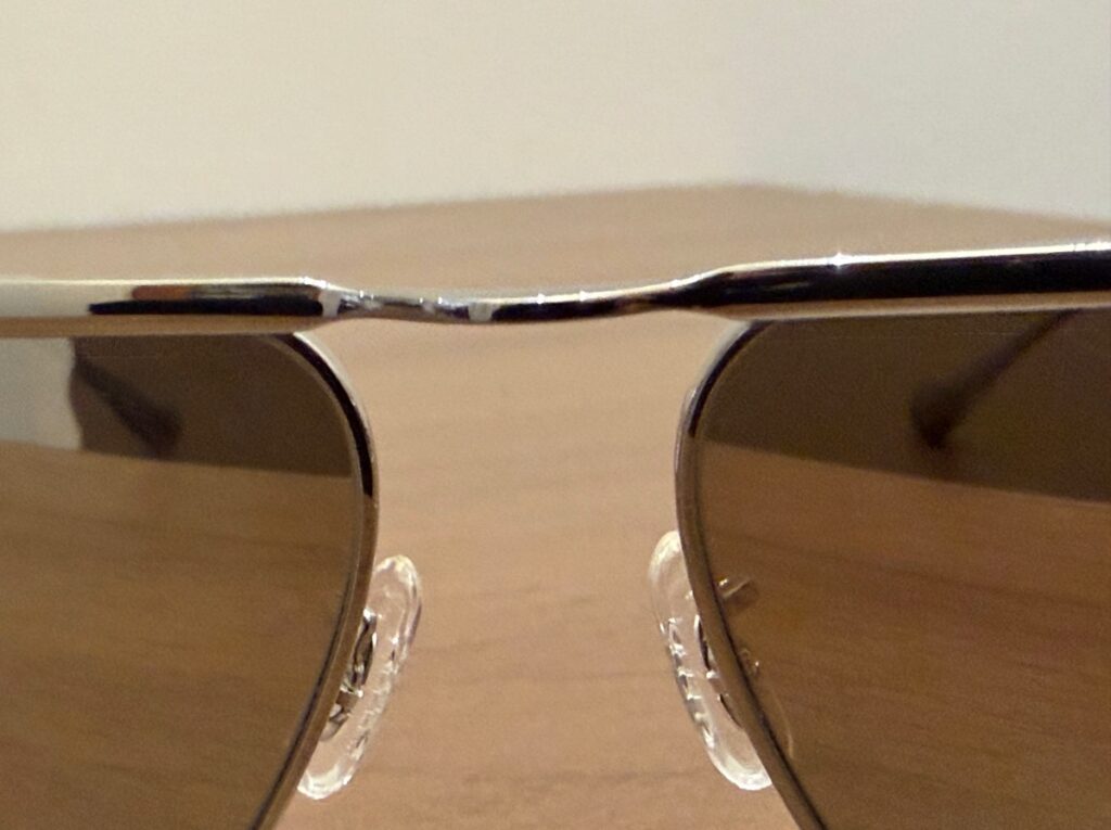 ジルサンダーオリバーピープルズ　Edition２のブリッジ